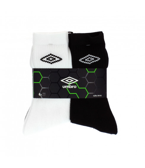 Promo CHAUSSETTES OU MINI SOCQUETTES HOMME UMBRO chez Auchan